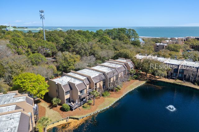 85 Folly Field Rd Apt 134, Hilton Head Island, SC 29928