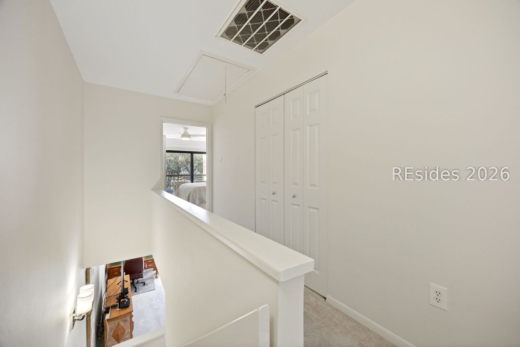 Image 14 of property listing at 85 Folly Field Rd Apt 134, Hilton Head Island, SC 29928