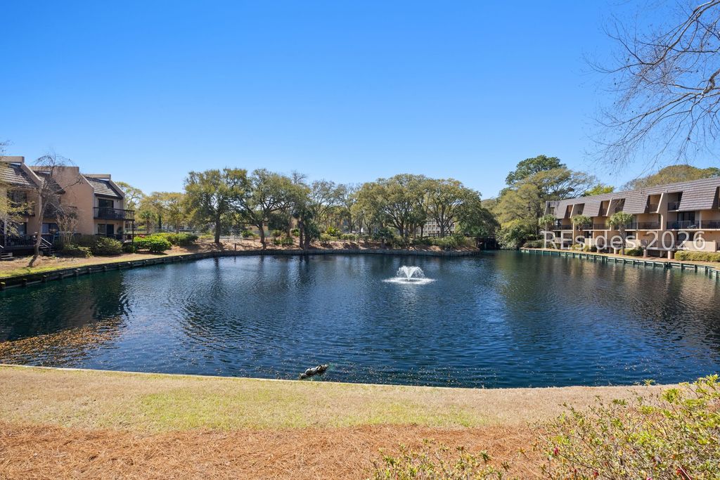 Image 26 of property listing at 85 Folly Field Rd Apt 134, Hilton Head Island, SC 29928