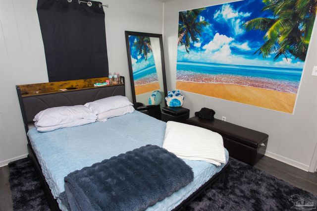 925 Twinbrook Ave, Pensacola, FL 32505