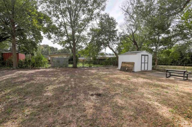 925 Twinbrook Ave, Pensacola, FL 32505