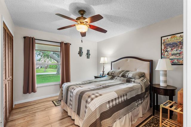 8974 SE Bobo Court, Hobe Sound, FL 33455