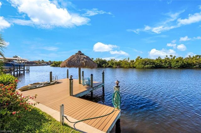 2906 SW 29th TER, Cape Coral, FL 33914