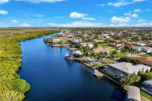 2906 SW 29th TER, Cape Coral, FL 33914