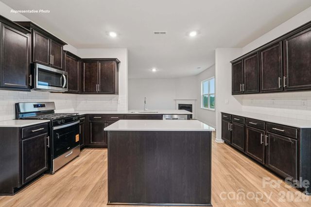 5108 Parker Forest Road, Charlotte, NC 28215