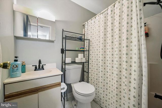 230 W WILDEY ST, Philadelphia, PA 19123