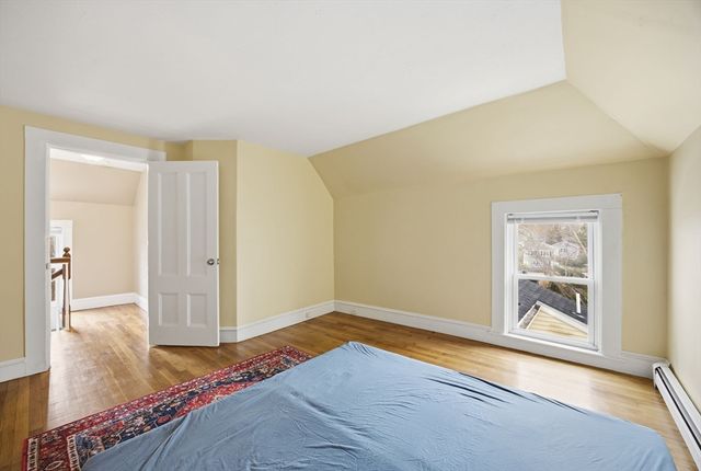 12 Savery Ave, Plymouth, MA 02360