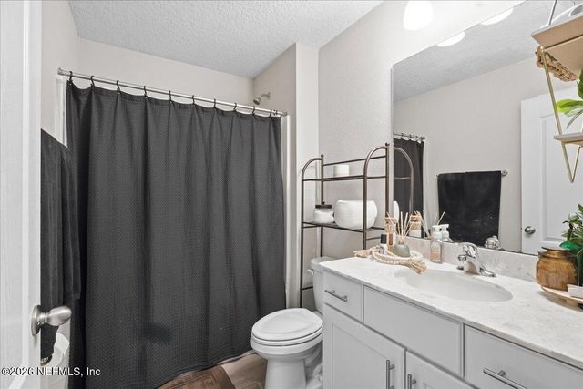 11443 RED KOI Drive, Jacksonville, FL 32226