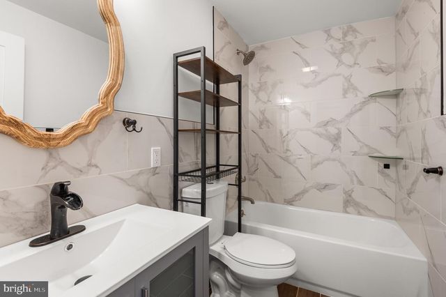 1629 ANNIN ST, Philadelphia, PA 19146