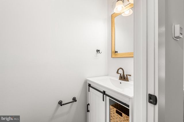 1629 ANNIN ST, Philadelphia, PA 19146