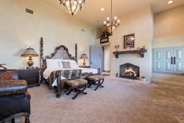 277 N Majestic Ridge N, Comfort, TX 78013