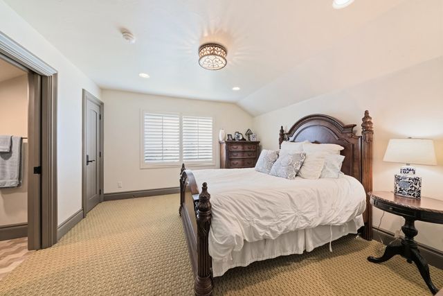 277 N Majestic Ridge N, Comfort, TX 78013
