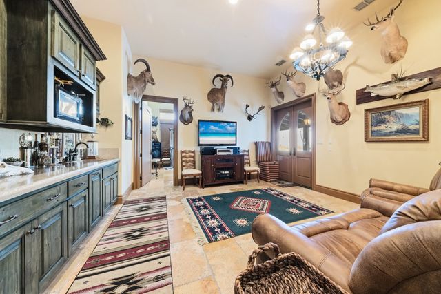277 N Majestic Ridge N, Comfort, TX 78013