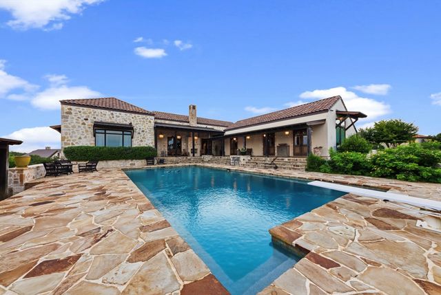 277 N Majestic Ridge N, Comfort, TX 78013