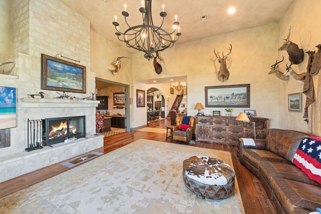 277 N Majestic Ridge N, Comfort, TX 78013