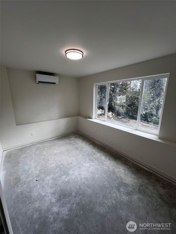 8867 -8869 Old Military Road NE, Bremerton, WA 98311