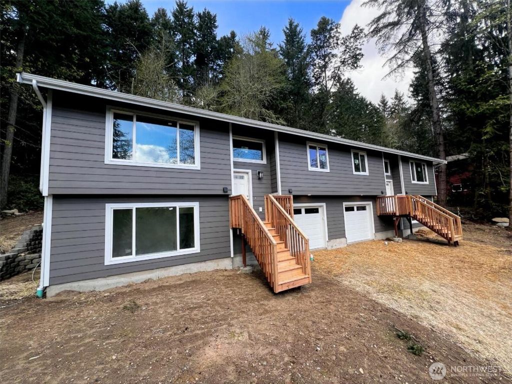 8867 -8869 Old Military Road NE, Bremerton, WA 98311