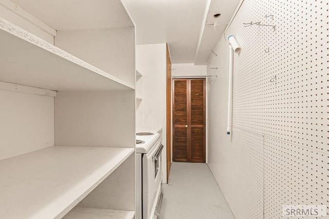 143 S 1200 W, Blackfoot, ID 83221