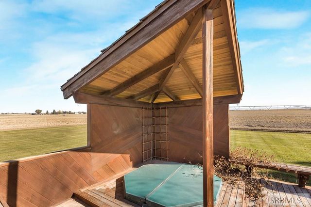 143 S 1200 W, Blackfoot, ID 83221