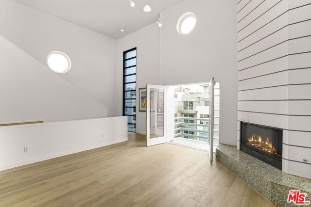 115 Galleon Street A, Marina Del Rey, CA 90292