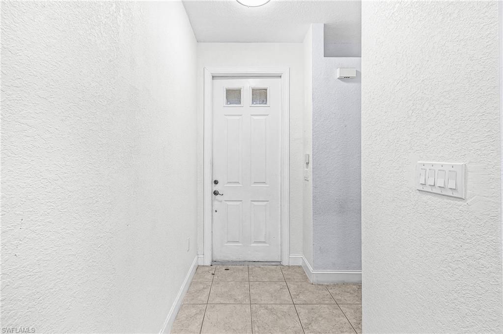 7542 Bristol CIR, NAPLES, FL 34120 — photo 3