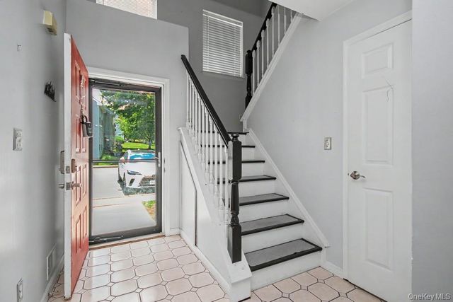 45 Kensington Way, Middletown, NY 10940