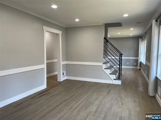 20 Wareham Road, Dumont, NJ 07628