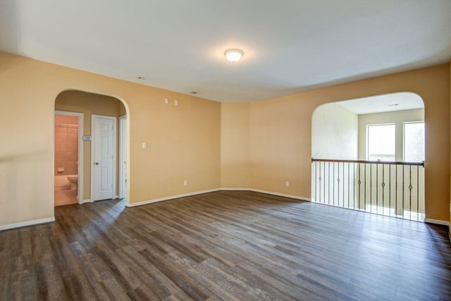 4411 Enchanted Spring Ct, Sugar Land, TX 77479