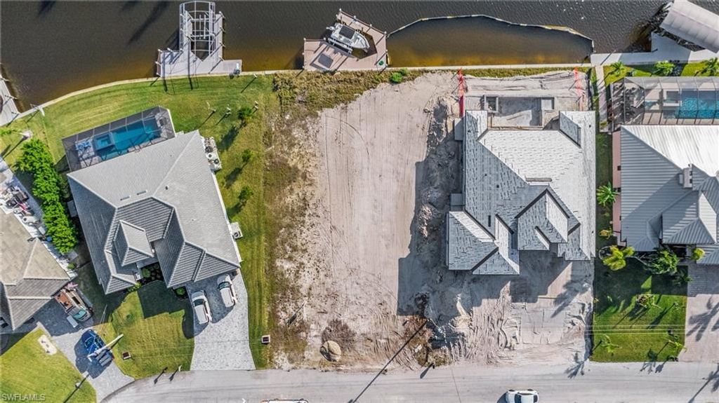 907 NW 38th AVE, CAPE CORAL, FL 33993 — exterior