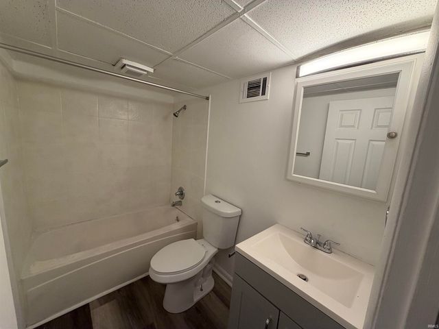 1007 S Lincoln Park Drive, Evansville, IN 47714