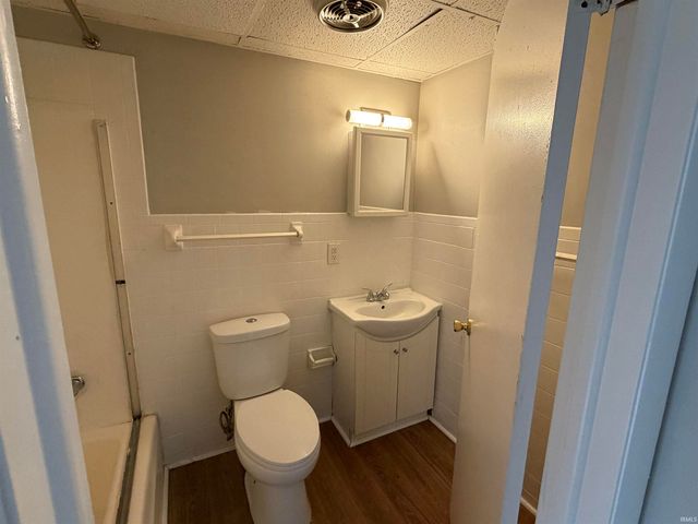 1007 S Lincoln Park Drive, Evansville, IN 47714