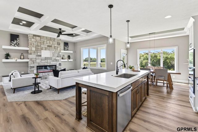 18309 Acorn Drive, Gretna, NE 68028