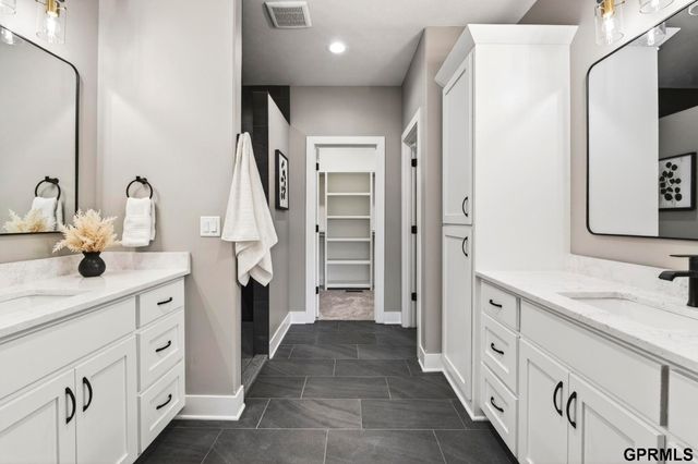 18309 Acorn Drive, Gretna, NE 68028