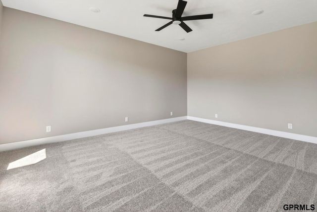 18309 Acorn Drive, Gretna, NE 68028