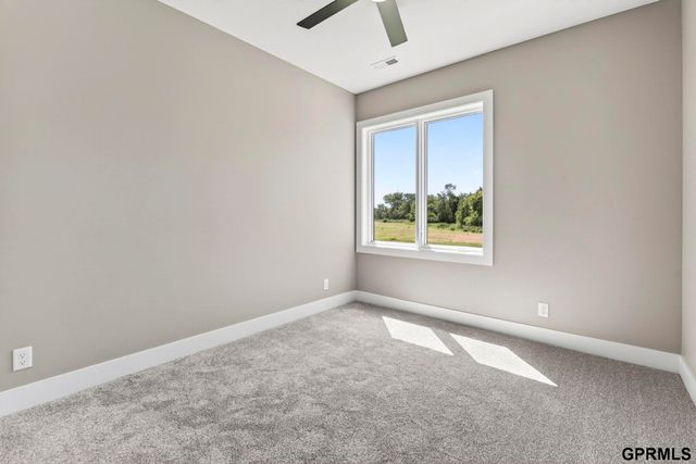 18309 Acorn Drive, Gretna, NE 68028