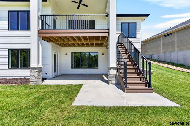 18309 Acorn Drive, Gretna, NE 68028