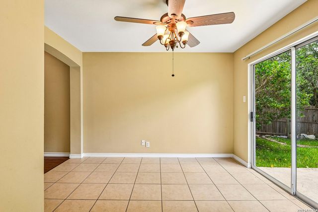 6106 WEXFORD BRK, San Antonio, TX 78240