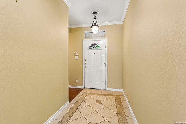 6106 WEXFORD BRK, San Antonio, TX 78240
