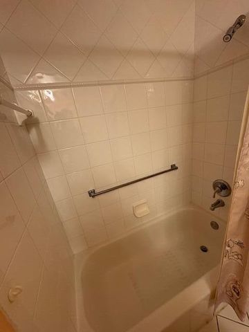 7727 Southampton Terrace Terrace 404, Tamarac, FL 33321