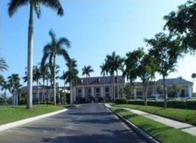 7727 Southampton Terrace Terrace 404, Tamarac, FL 33321