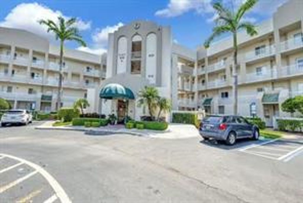 7727 Southampton Terrace Terrace 404, Tamarac, FL 33321