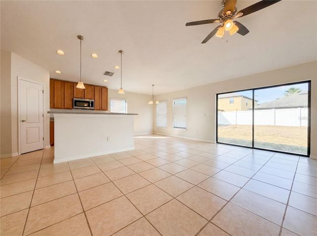 11212 CARRICK STONE STREET, Wimauma, FL 33598