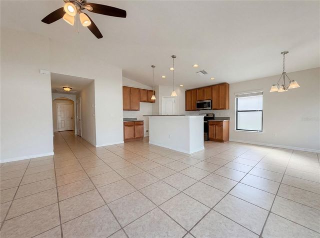 11212 CARRICK STONE STREET, Wimauma, FL 33598