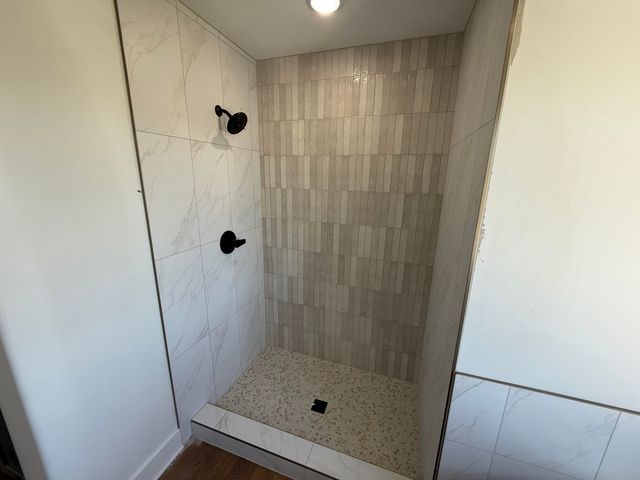 137 E Poplar Cir, Goddard, KS 67052