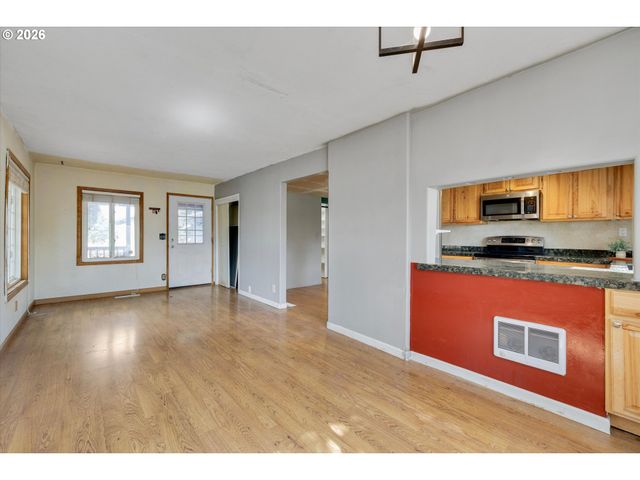 23680 S BARLOW Rd, Canby, OR 97013