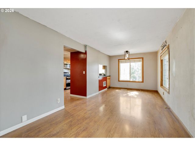 23680 S BARLOW Rd, Canby, OR 97013