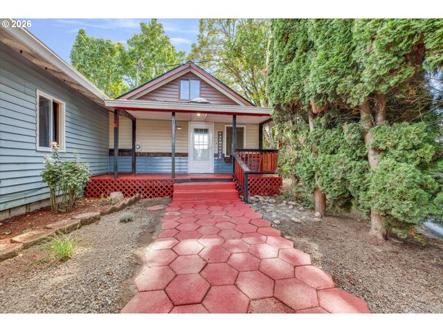 23680 S BARLOW Rd, Canby, OR 97013
