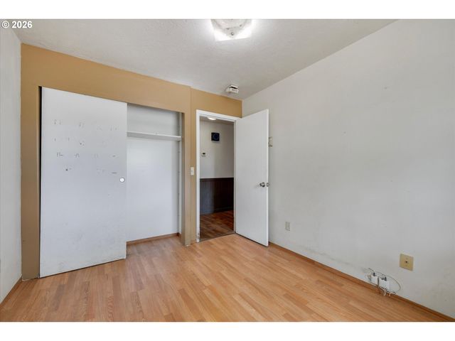 23680 S BARLOW Rd, Canby, OR 97013