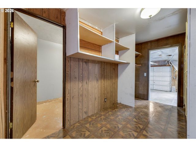 23680 S BARLOW Rd, Canby, OR 97013