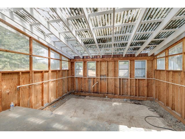 23680 S BARLOW Rd, Canby, OR 97013
